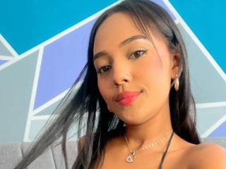 MissCharlotts - Live Sex Cam - 25034805