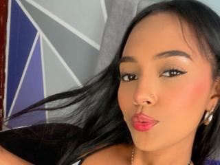 MissCharlotts - Live Sex Cam - 25034825