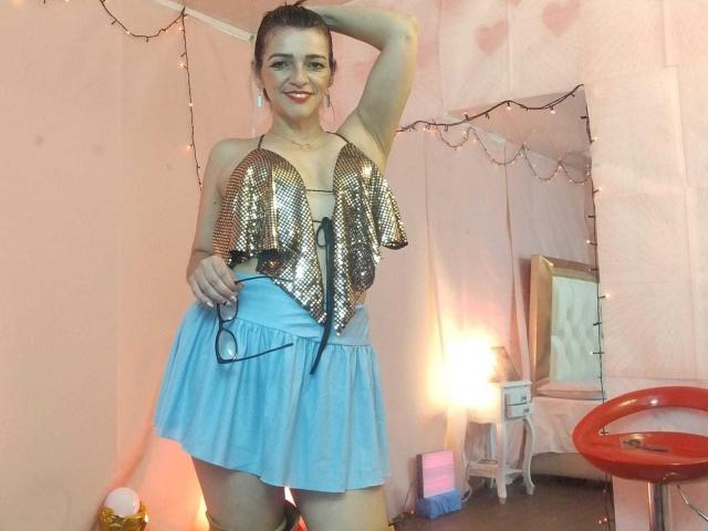 CarollMiiss - Live porn &amp; sex cam - 25035201