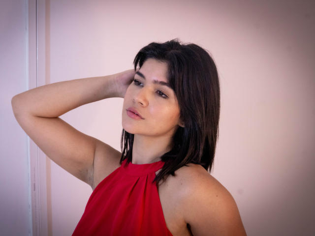 ScarlletZhen - Live Sex Cam - 25035733