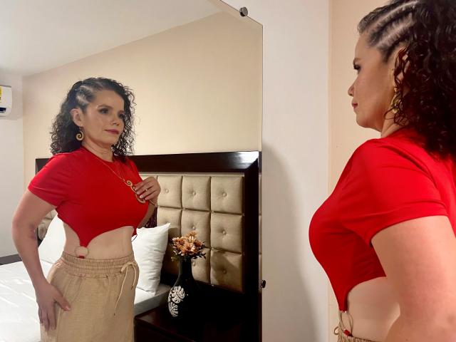 MadiFoxy - Live porn &amp; sex cam - 25038005