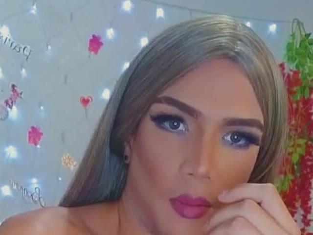 RoxanaLatinaTrans - Sexe cam en vivo - 25038733