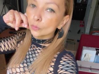 MorganCourse - Live sex cam - 25040785