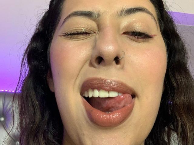 ScarlettParchMusa - Live porn &amp; sex cam - 25045829