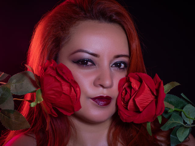 LillyBigAss - Sexe cam en vivo - 25051225