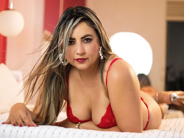 AmandaLeon - Camera khiêu dâm &amp; quyến rũ trực tiếp - 25052093