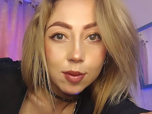 DouceKhrystine - Sexe cam en vivo - 25052129