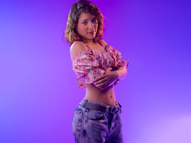 MiaSinclairX - Sexe cam en vivo - 25052417