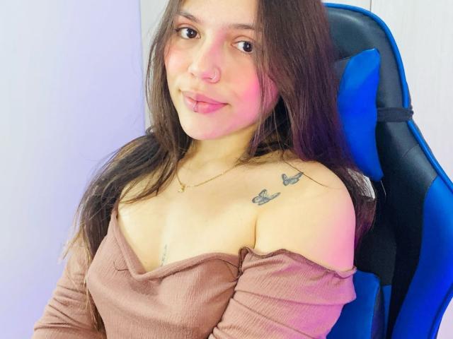 SophiaMarx - Live Sex Cam - 25052813