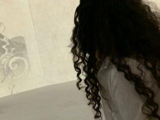 MoniqueCurlz - Live porn &amp; sex cam - 25053589