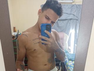 HottLoverGuy69 - Sexe cam en vivo - 25054645