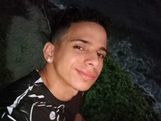 HottLoverGuy69 - Sexe cam en vivo - 25054661