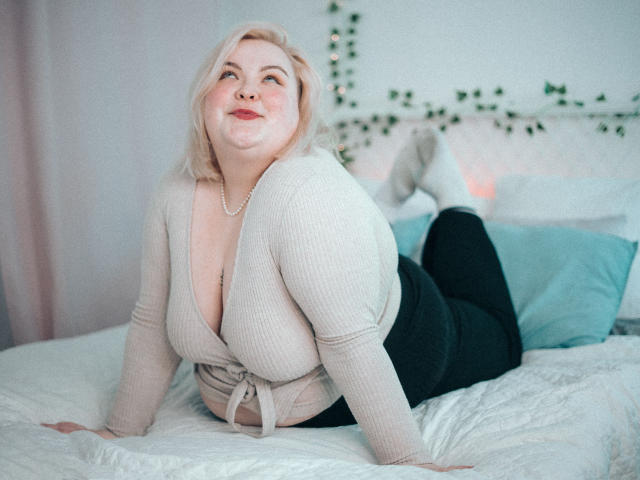 EllaBigBabe - Live sex cam - 25055753