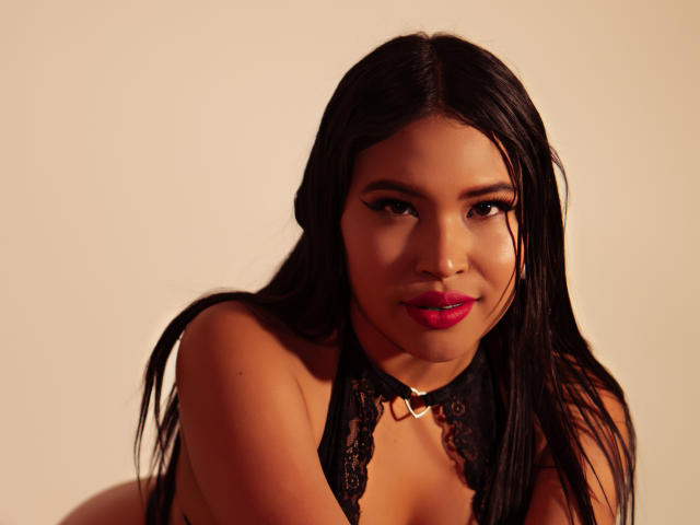 OliviGrace - Live sex cam - 25057077