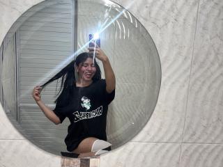ValeryCox - Live sex cam - 25060945