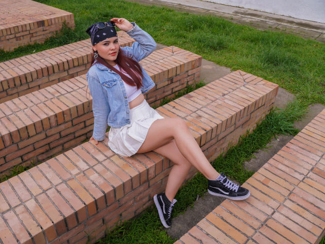 MiaPoe - Sexe cam en vivo - 25061229