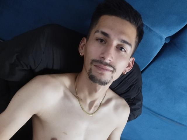 AdamsSin - Live Sex Cam - 25062465