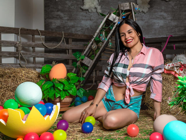 CharlotteCrofort - Sexe cam en vivo - 25064965