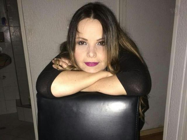 MelissaTheas - Live sex cam - 25068409