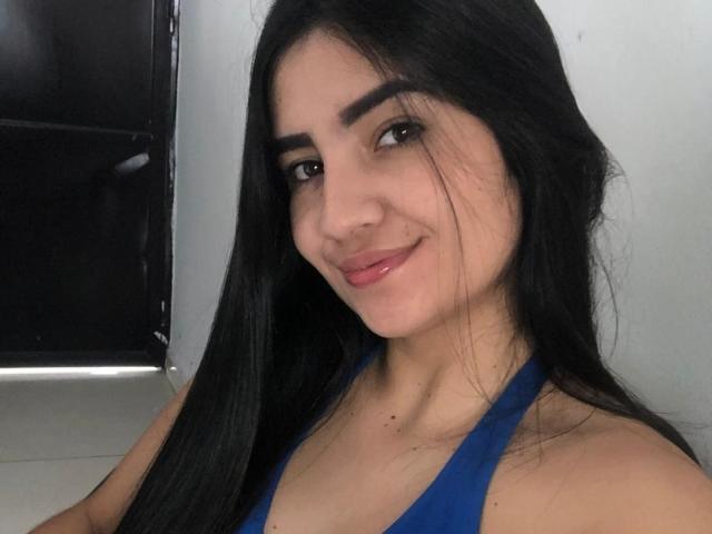 MiaSmithj - Live sex cam - 25070041