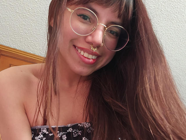 NaturalMariaHun - Sexe cam en vivo - 25076569