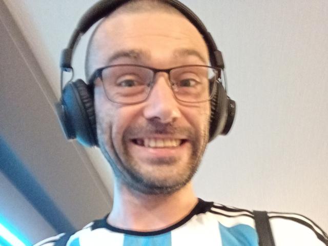 SpongePat - Live Sex Cam - 25078925