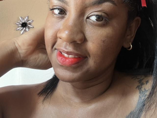 TiffanySammy - Live sex cam - 25081277