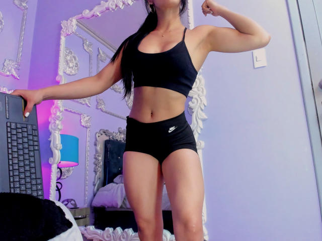 ArianaRogers - Sexe cam en vivo - 25086445