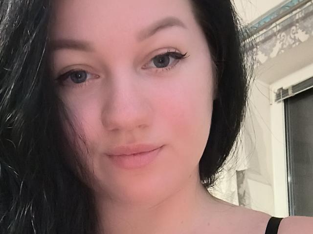 RikkiTTikki - Live sex cam - 25087005