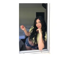 MaddieFire - Live sex cam - 25089465