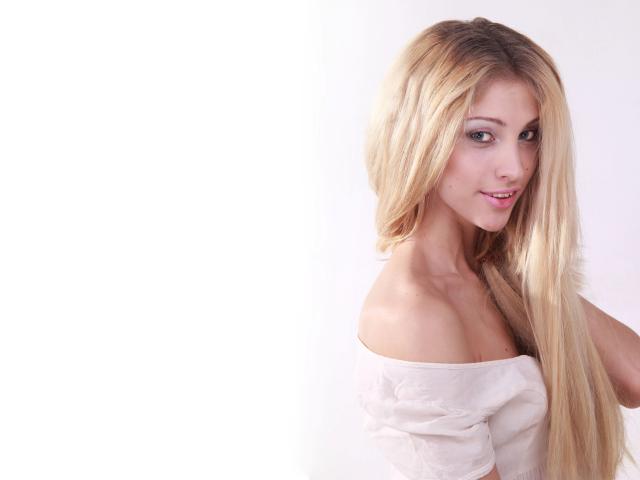 MickieX - Live Sex Cam - 2509049
