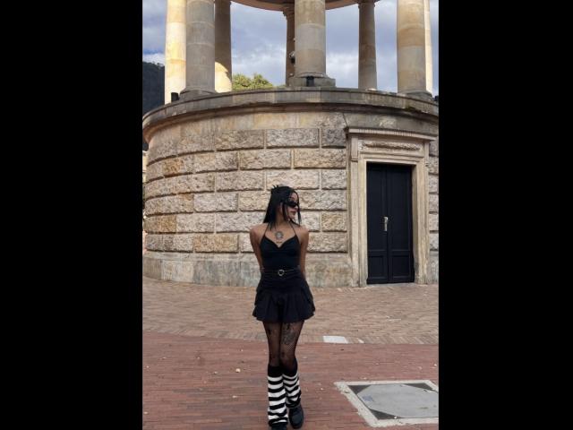 SalomeMille - Sexe cam en vivo - 25093225