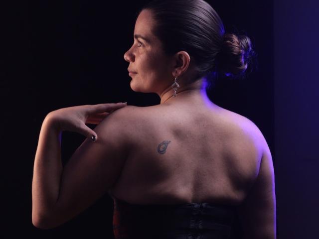 BulmaHot - сексуальная веб-камера в реальном времени - 25100809