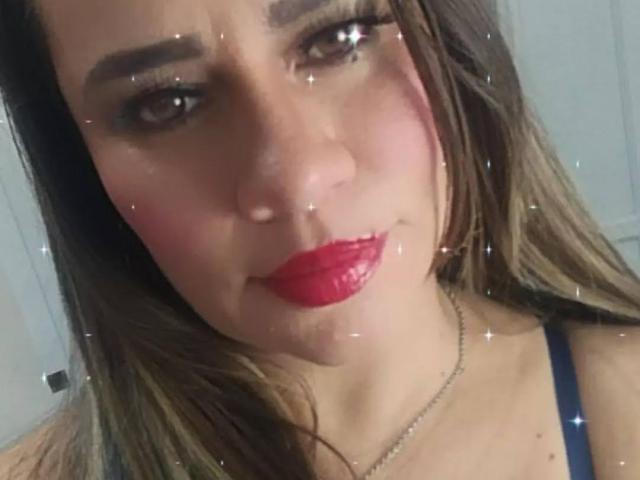 CharllotI - Sexe cam en vivo - 25100821
