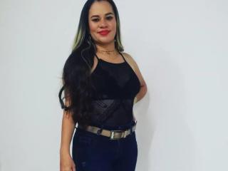 CharllotI - Sexe cam en vivo - 25100825