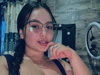 EvelinLombardi - Sexe cam en vivo - 25102453