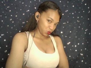 NaomiSunny - Live sex cam - 25104465