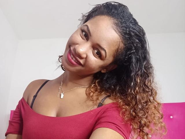 LaraCoquine - Sexe cam en vivo - 25104725