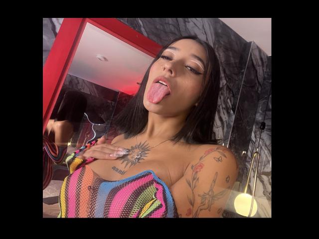 SalomeMille - Sexe cam en vivo - 25107317
