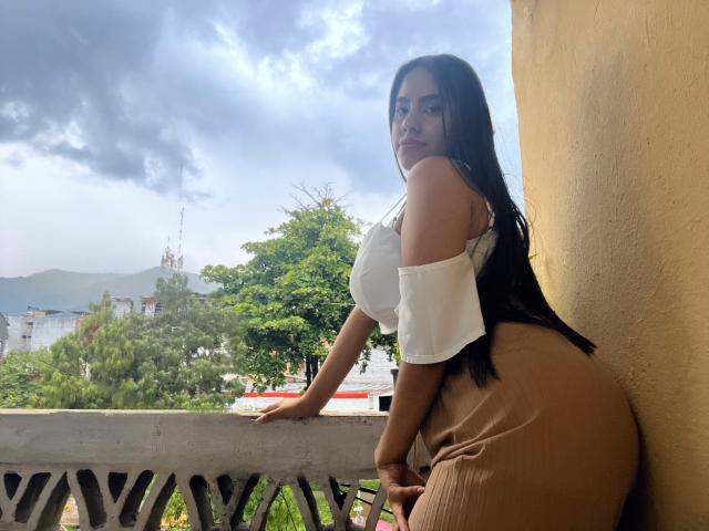 SiennaTaylor - Sexe cam en vivo - 25107453