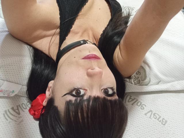 OrianaLaFrancaise - Live porno og sexkamera - 25113629