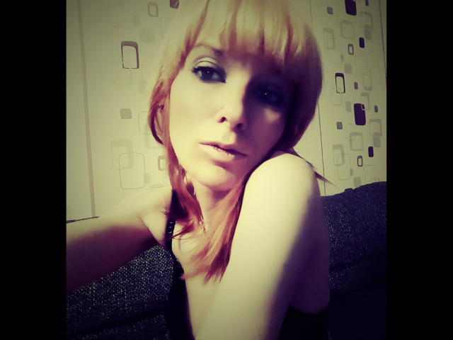 minnieme-hot - Live Sex Cam - 25118573