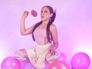 KamieCarter - Live sex cam - 25118625