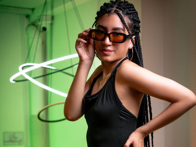 SophiaAndTony - Camera khiêu dâm &amp; quyến rũ trực tiếp - 25119221