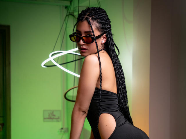 SophiaAndTony - сексуальная веб-камера в реальном времени - 25119229