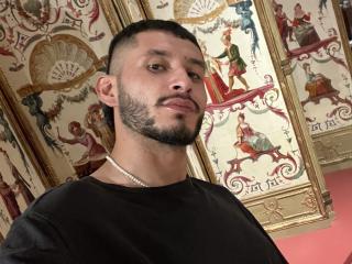 AdamRomeh - Live sex cam - 25127497