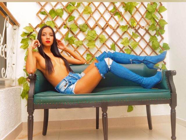 LaurenDoll - Sexe cam en vivo - 25130337