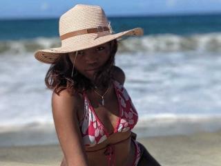 AureliieLeroy - Live sex cam - 25133037