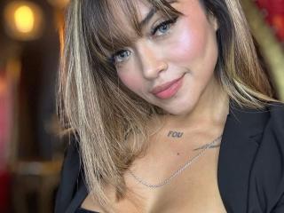 MajoJones - Live sex cam - 25137341