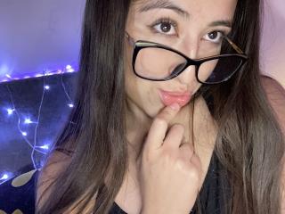 KatiaRogers - Live Sex Cam - 25137693